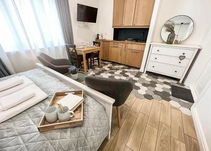 Apartment E 200m Do Plazy