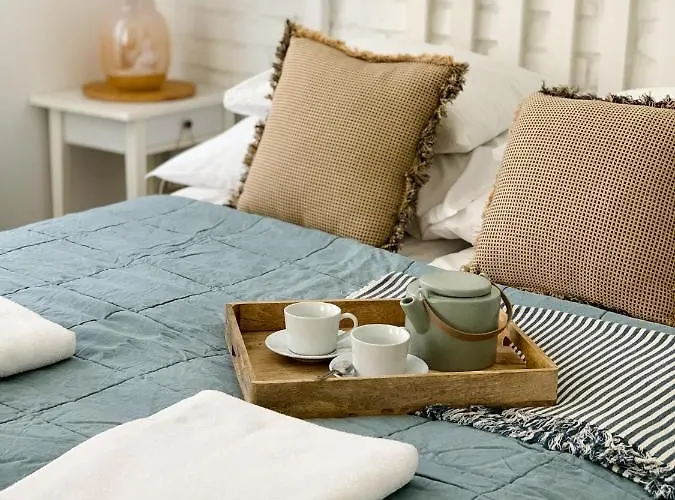 E 200m Do Plazy Apartment