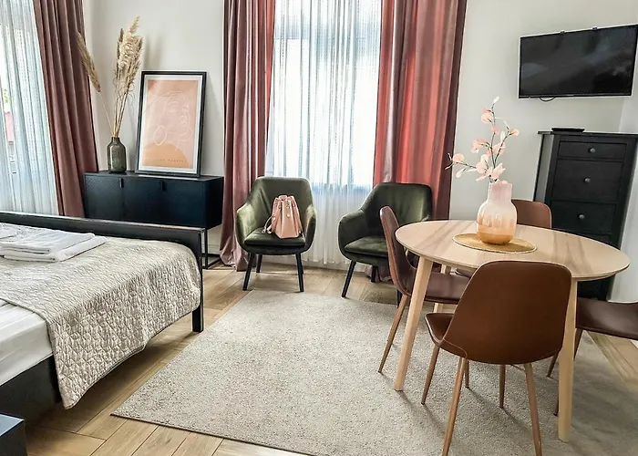 Apartment E 200m Do Plazy