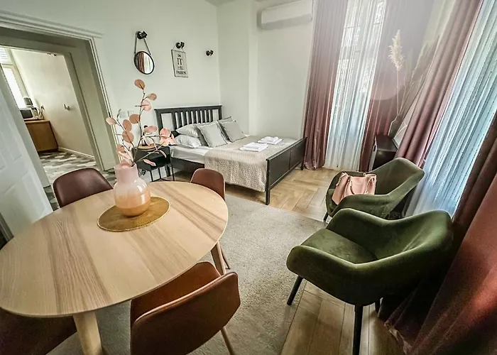 E 200m Do Plazy Apartment Zoppot