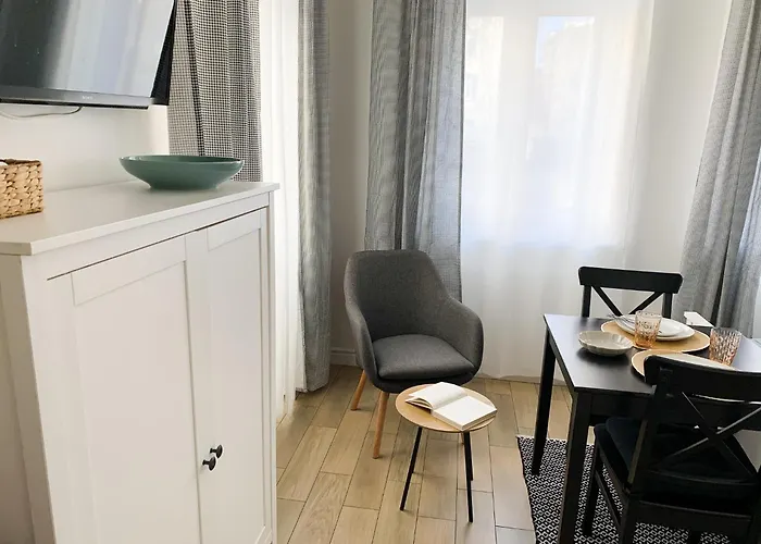 Apartment E 200m Do Plazy *