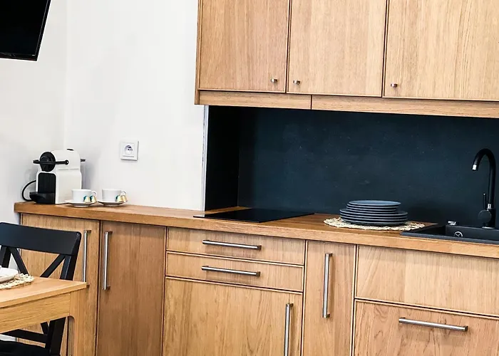 Apartment E 200m Do Plazy